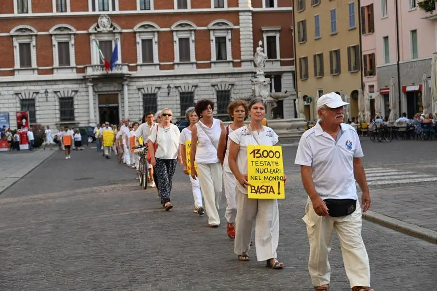 Il corteo pacifista contro le bombe nucleari