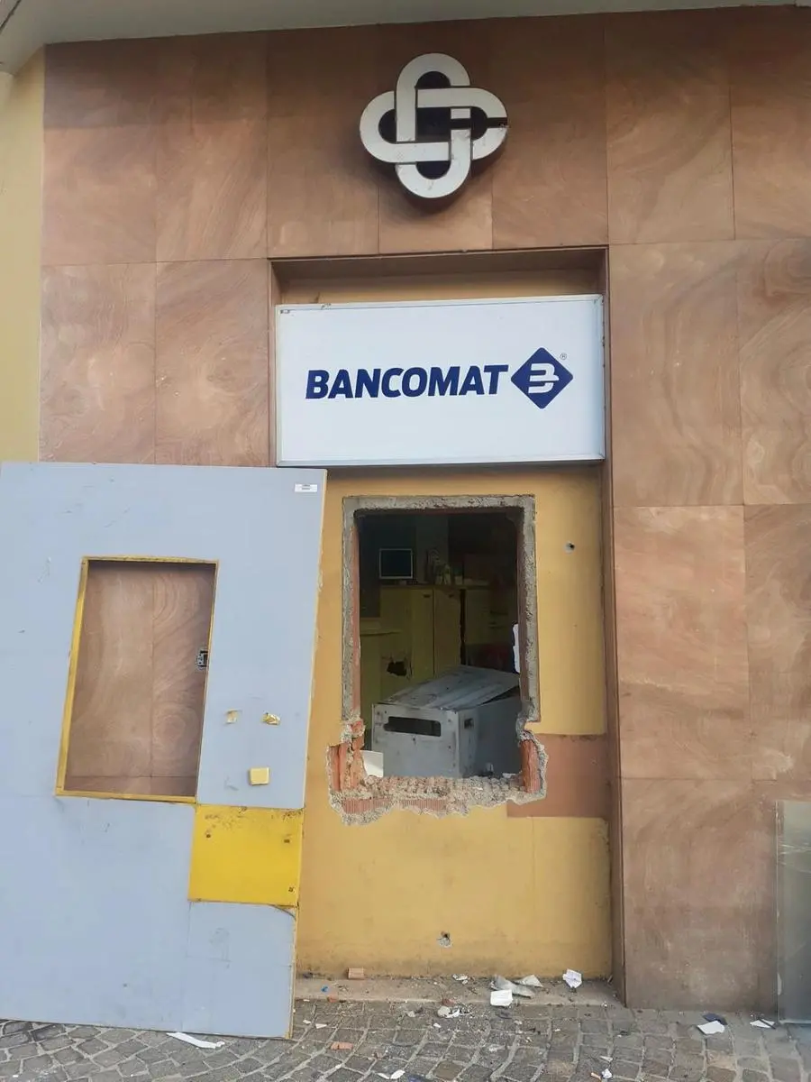 Il bancomat preso di mira a Ponte San Marco