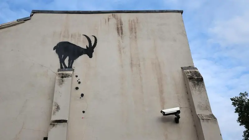 Gli animali di Banksy spuntati a Londra negli ultimi giorni