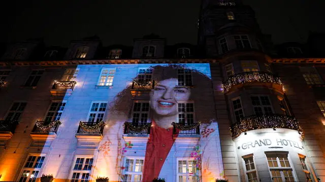 epa11021738 Picture of the 2023 Nobel Peace Prize winner Narges Mohammadi on the wall of the Grand Hotel before the Nobel banquet in Oslo after the Nobel Peace Prize 2023 ceremony in Oslo, Norway, 10 December 2023. Iranian human rights activist and Nobel Peace Prize 2023 winner, Narges Mohammadi, is imprisoned and is therefore represented by her children Ali and Kiana Rahmani and husband Taghi Rahmani. Mohammadi receives the peace prize for her fight against the oppression of women in Iran and the fight for human rights and freedom for all. EPA/JAVAD PARSA / POOL NORWAY OUT