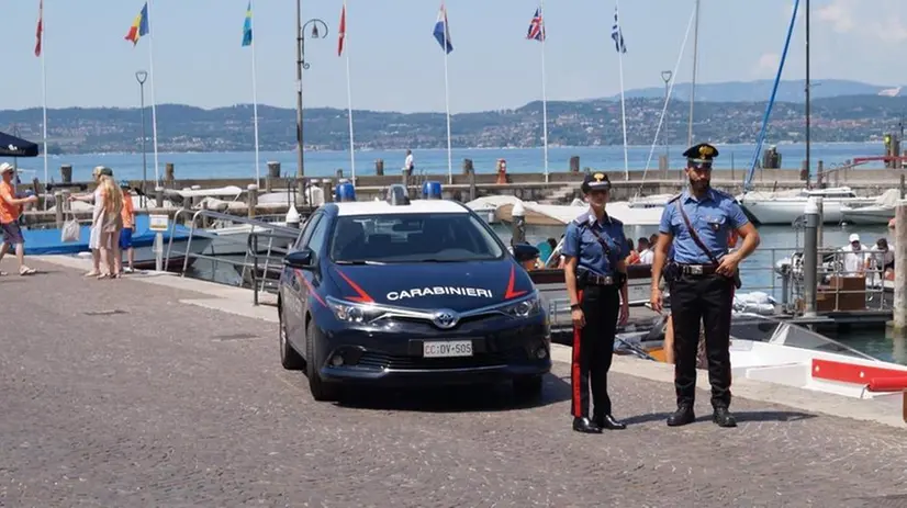 I carabinieri sono intervenuti a Sirmione