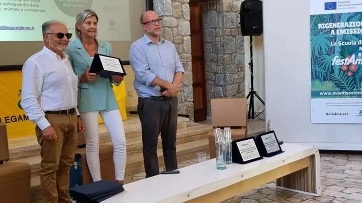 ats-brescia-riceve-il-premio-animali-in-citt-2024-di-legambiente