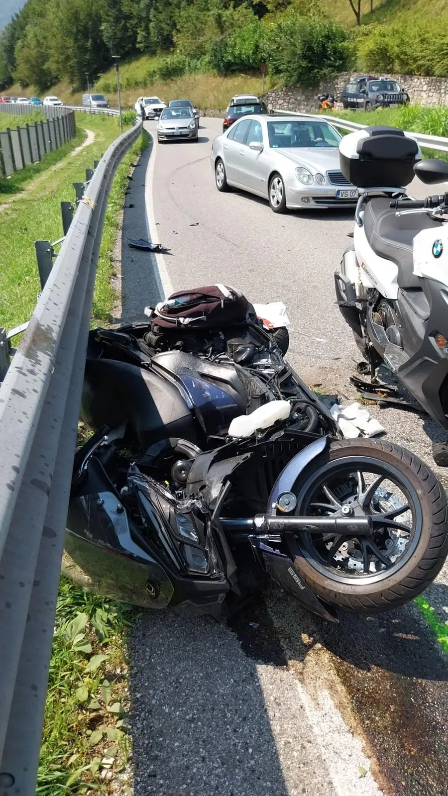 Scooterista travolto da un'auto sulla 237 del Caffaro