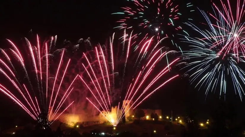 Spettacolo pirotecnico al Castello di Padenghe