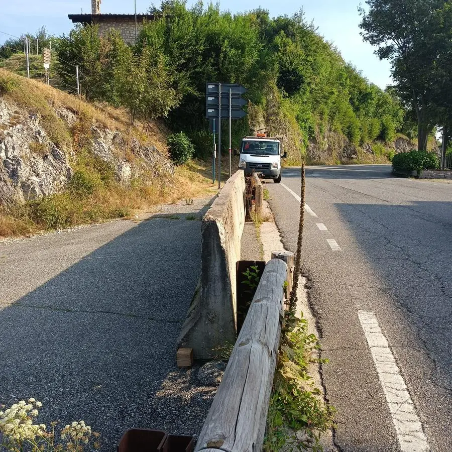 Sicurezza sulle Coste: chiuso il parcheggio sul curvone di Vallio