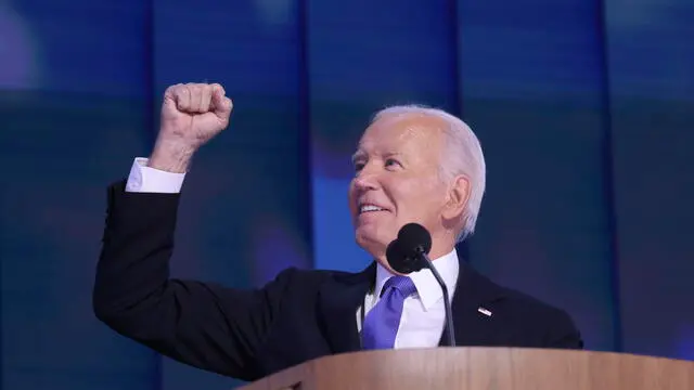 epa11556100 US President Joe Biden addresses the audience on the opening night of the Democratic National Convention (DNC) at the United Center in Chicago, Illinois, USA, 19 August 2024. The 2024 Democratic National Convention is being held from 19 to 22 August 2024, during which delegates of the United States' Democratic Party will vote on the party's platform and ceremonially vote for the party's nominee for president, Vice President Kamala Harris, and for vice president, Governor Tim Walz of Minnesota, for the upcoming presidential election. EPA/JUSTIN LANE