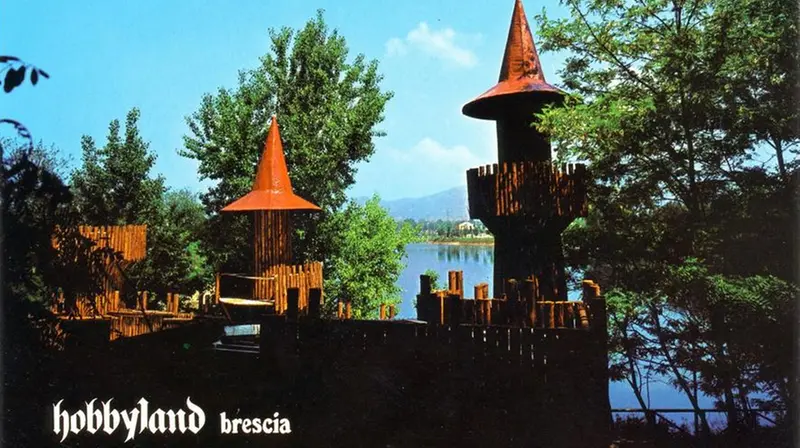 Una vecchia cartolina di Hobbyland - © Collezione Marco Bressan