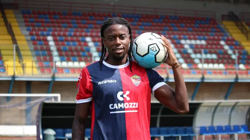 Tenkorang, nuovo acquisto dei valgobbini - © www.giornaledibrescia.it