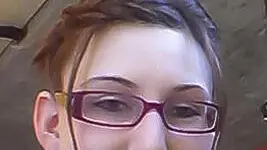 Si chiamava Sharon Verzeni la donna uccisa la scorsa notte a Terno d'Isola, in provincia di Brescia, e di professione faceva l'estetista. Era originaria di Bottanuco e da tre anni viveva a Terno d'Isola. FACEBOOK / Sharon Verzeni + ATTENZIONE LA FOTO NON PUO' ESSERE PUBBLICATA O RIPRODOTTA SENZA L'AUTORIZZAZIONE DELLA FONTE DI ORIGINE CUI SI RINVIA + NPK