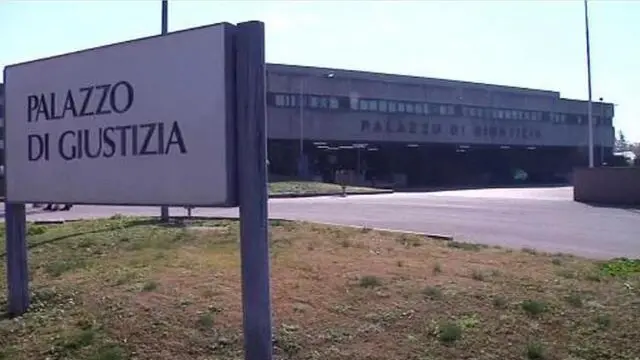 Palazzo di Giustizia di Foggia, Tribunale, Procura