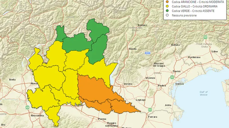 L'assegnazione dei codici alle macrozone della nostra regione a seconda del rischio temporali - AllertaLom