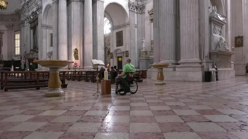 Simone Gatti in Duomo a Brescia - © www.giornaledibrescia.it