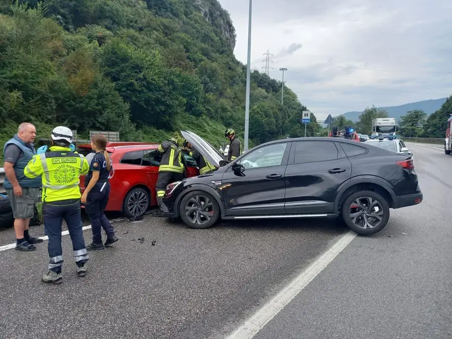 Doppio incidente sulla 45 bis