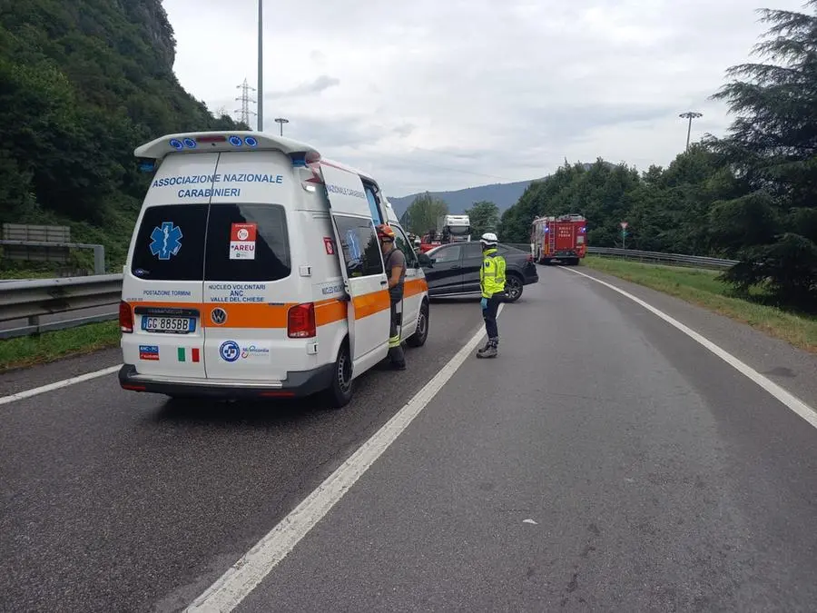 Doppio incidente sulla 45 bis