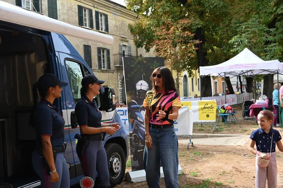 La Zebra Run a Brescia con Ambra Angiolini e Giovanni De Gennaro