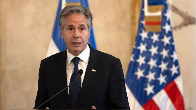 epa11589877 US Secretary of State Anthony Blinken speaks during a news conference after a meeting with the President of Dominican Republic Luis Abinader (out of frame) in the National Palace in Santo Domingo, Dominican Republic, 06 September 2024. Blinken is going to hold encounters with the re-elected president to speak about matters as security and the necessity of normalizing the relations between Santo Domingo and Port-Au-Prince. EPA/ORLANDO BARRIA