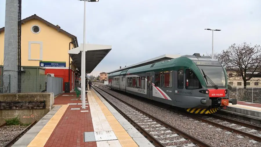 Un convoglio Trenord - © www.giornaledibrescia.it