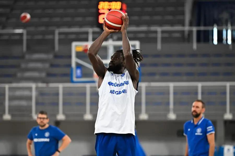 Basket. primo allenamento a porte aperte per la Germani