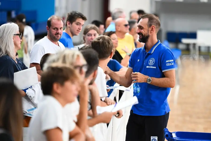 Basket. primo allenamento a porte aperte per la Germani