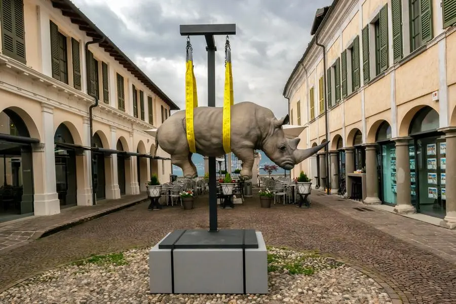 Le sculture di Bombardieri in un nuovo catalogo