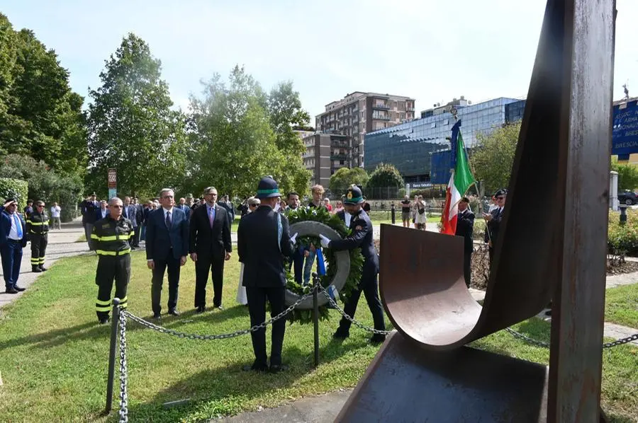 Brescia ricorda le vittime del crollo delle Torri Gemelle