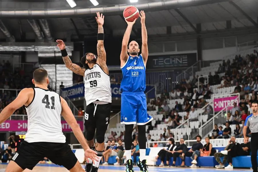 SPORT BASKET BRESCIA Trofeo Ferrari Germani Pallacanestro Brescia Segafredo Virtus Bologna NELLA FOTO Amedeo Della Valle 11-09-2024 Checchi@newreporter