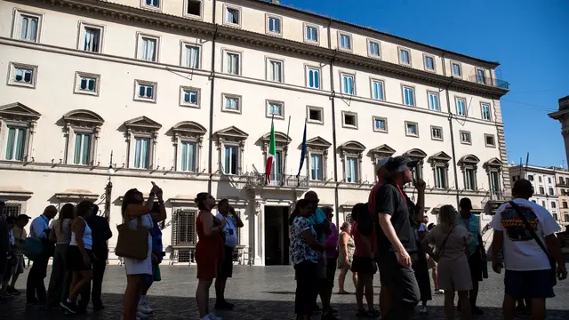 Palazzo Chigi durante il vertice di maggioranza di governo con la presidente del Consiglio Giorgia Meloni, Roma, 30 agosto 2024. ANSA/ANGELO CARCONI