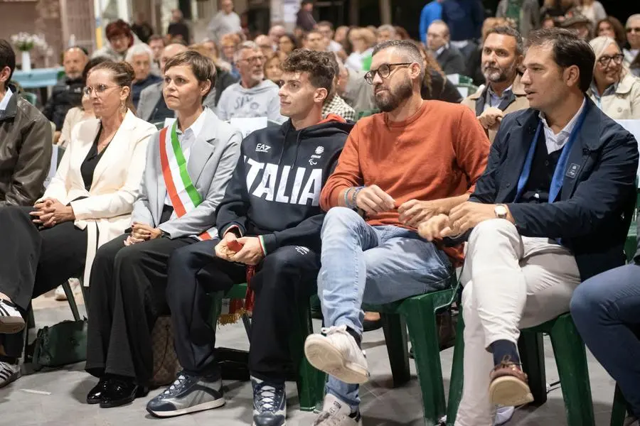 A Borgosatollo la festa per le medaglie di Federico Bicelli