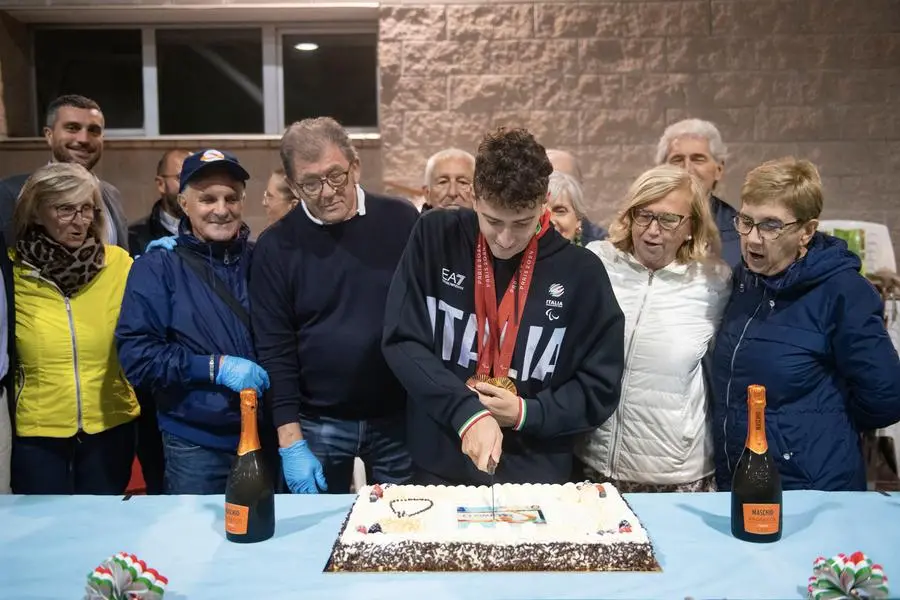 A Borgosatollo la festa per le medaglie di Federico Bicelli