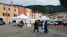 I gazebo in piazza a Bogliaco per la Children Wind Cup