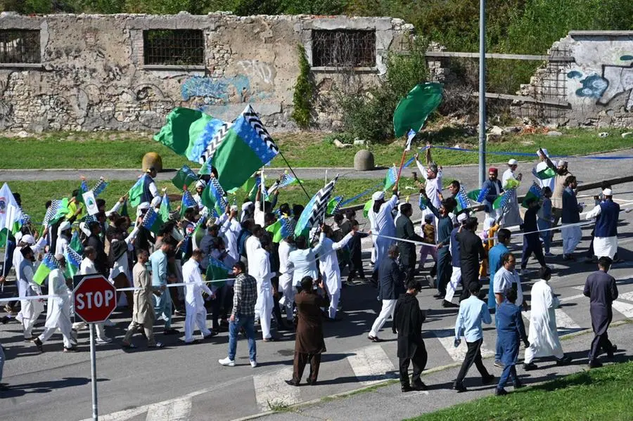 La processione per il Natale islamico