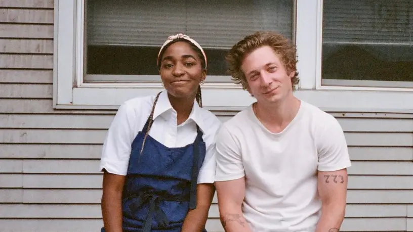 Ayo Edibri e Jeremy Allen White, protagonisti di The Bear - Foto Instagram