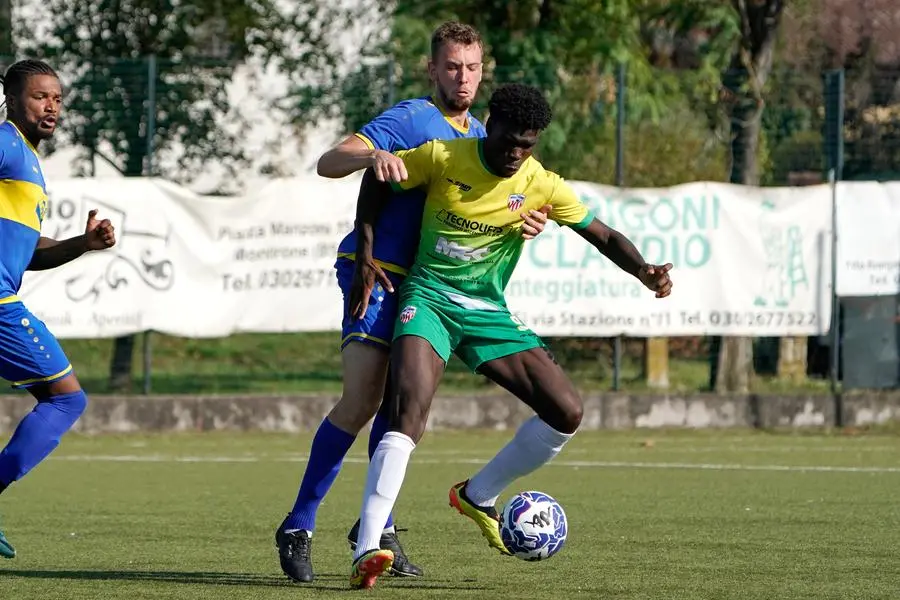 PRIMA CATEGORIA CALCIO BRESCIA MONTIRONE - PAITONE NELLA FOTO TURCHETTI E N'GUETTA AMOI YANNICK    15-09-2024 perteghella@newreporter