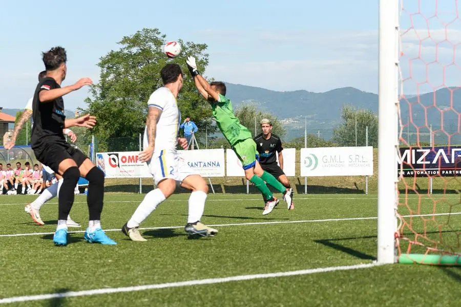 CALCIO ECCELLENZA GIRONE C CAZZAGO BORNATO CALCIO VS  ATELITICO CASTEGNATO  NELLA FOTO RAVELLI DAVIDE  15-09-2024 zanardini@newreporter