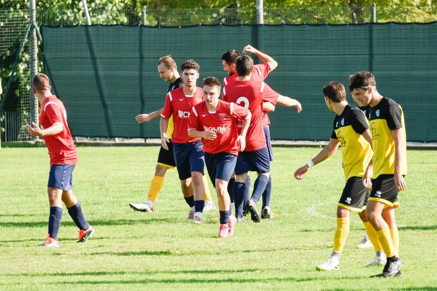 CALCIO SECOONDA CATEGORIA PASSIRANO CAMIGNONE VS  NUOVA CAMUNIA   NELLA FOTO ESULTANZA NUOVA CAMUNIA   15-09-2024 zanardini@newreporter