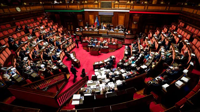 L’aula al Senato durante le dichiarazioni di voto sul ddl premierato, per la modifica degli articoli della Costituzione per l'elezione diretta del Presidente del Consiglio dei ministri, il rafforzamento della stabilita’ del Governo e l'abolizione della nomina dei senatori a vita da parte del Presidente della Repubblica, Roma, 18 giugno 2024. ANSA/ANGELO CARCONI