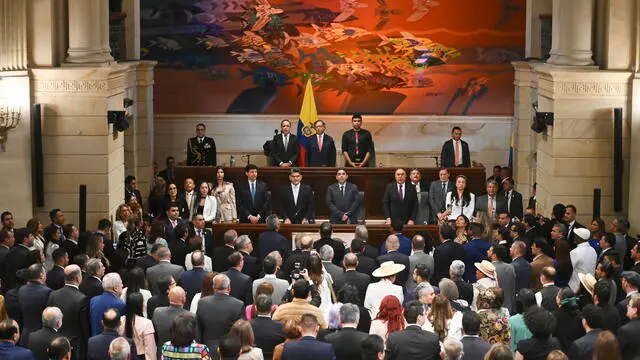 epa10759003 The President of Colombia Gustavo Petro (C) attends the installation of the ordinary sessions of the Congress of the Republic 2023-2024, in Bogota, Colombia, 20 July 2023. At the opening of the new session of Congress, the Colombian President defended his social reforms, which are facing difficulties, as in the previous legislature, due to a lack of political support. EPA/Natalia Pedraza