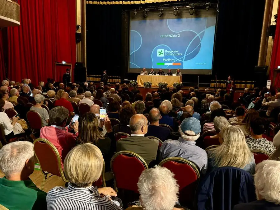 L'assessore Bertolaso a Desenzano del Garda