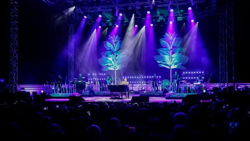 L'allestimento scenografico all'anfiteatro del Vittoriale - Foto New Reporter Marazzani © www.giornaledibrescia.it