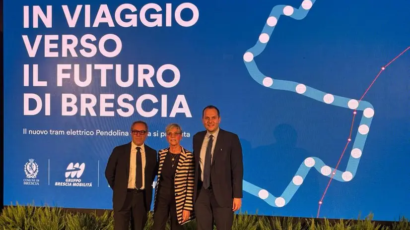 Il convegno sul tram all'auditorium Santa Giulia