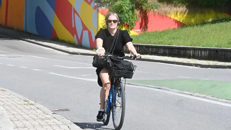 Sara Polotti in bicicletta - Foto Gabriele Strada Neg © www.giornaledibrescia.it