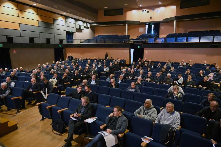 L'intervento di mons. Pierantonio Tremolada al convegno del clero