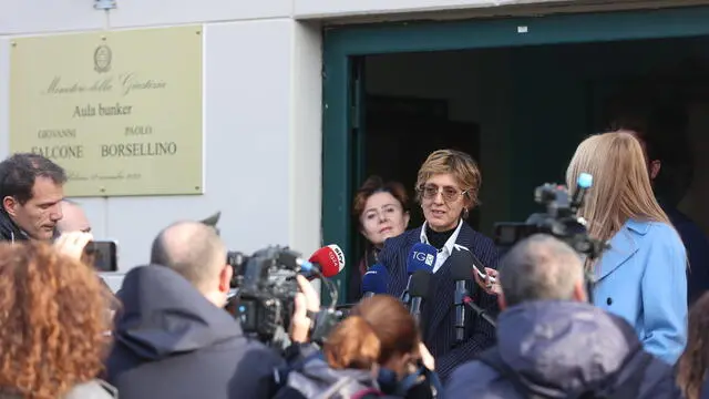 Processo Open Arms Giulia Bongiono, avvocato di Matteo Salvini, incontra la stampa merntre il suo assistito lascia l'aula. Palermo 13 gennaio 2023. ANSA / IGOR PETYX