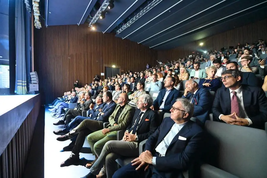 L'inaugurazione del Teatro Borsoni