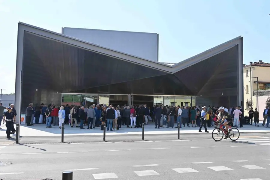 L'inaugurazione del Teatro Borsoni