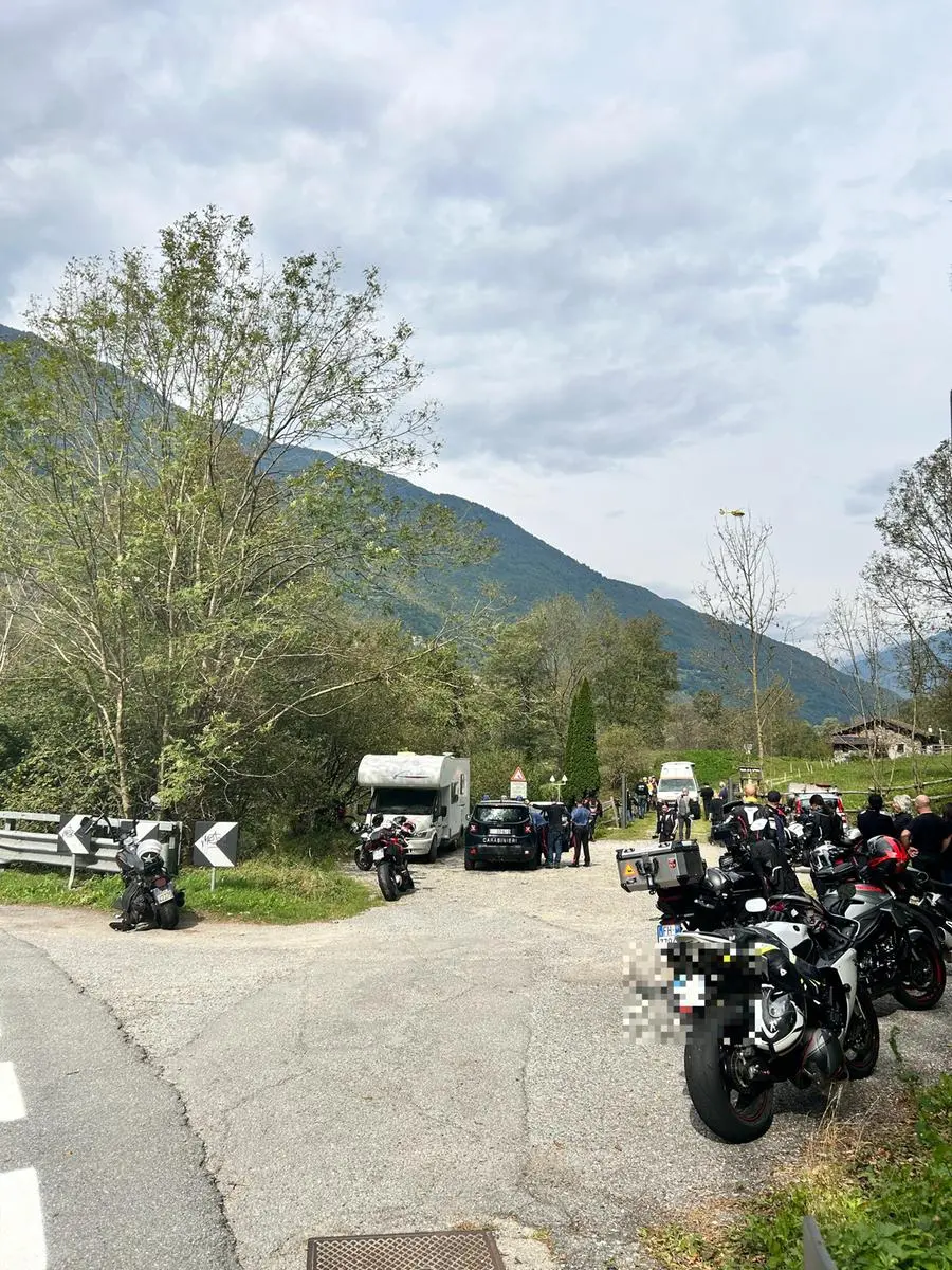 Incidente in moto a Berzo Demo, arriva l'eliambulanza