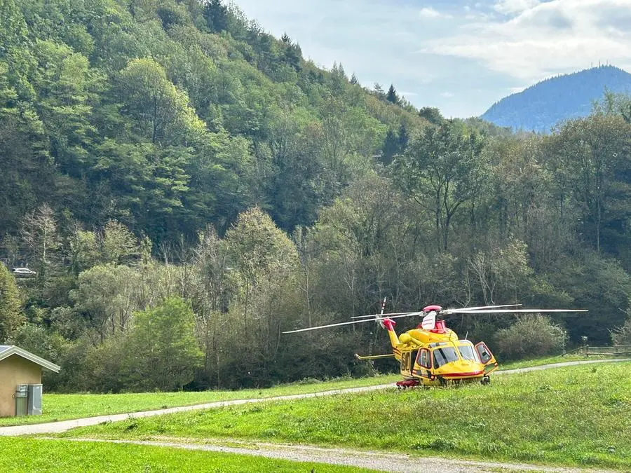 Incidente in moto a Berzo Demo, arriva l'eliambulanza