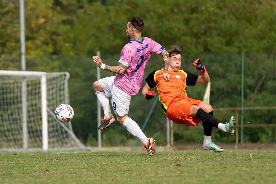 SPORT CALCIO PRIMA CATEGORIA LA SPORTIVA OME BORGOSATOLLO nella foto VISCARDI PICCO 22-09-2024 pasquali@newreporter
