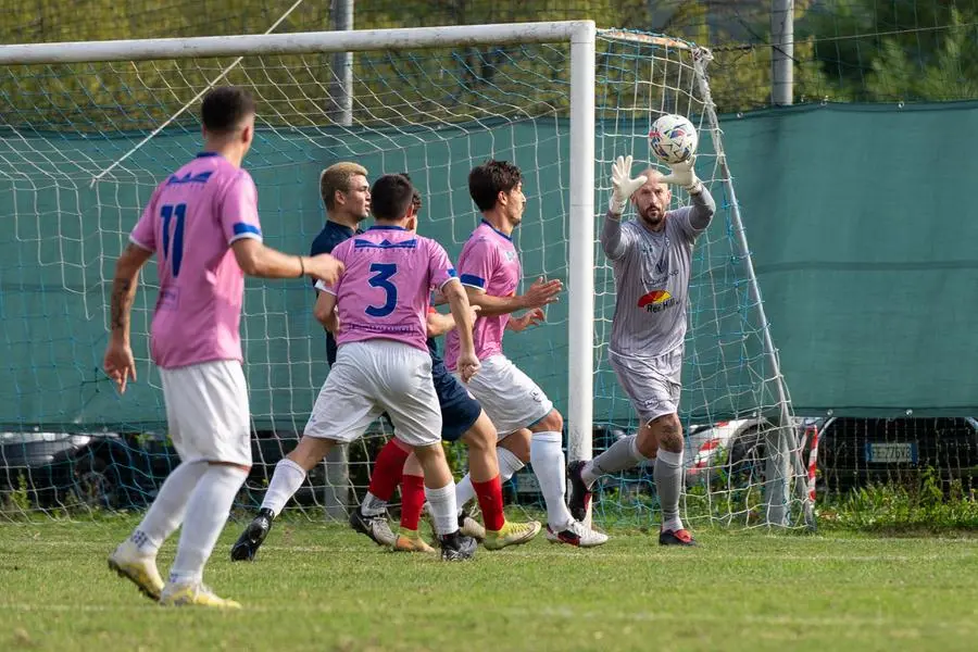 SPORT CALCIO PRIMA CATEGORIA LA SPORTIVA OME BORGOSATOLLO nella foto PARATA RINALDINI 22-09-2024 pasquali@newreporter
