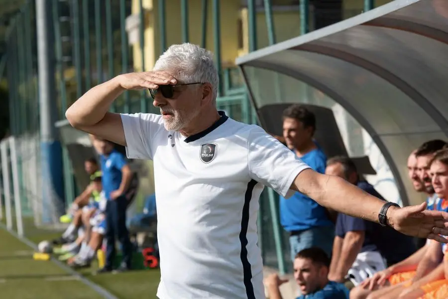 Seconda categoria: Team Out-Serle